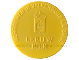 leeuw bier dop geel1